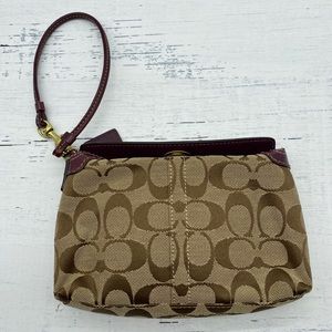 Coach Hampton Signature Tote Wristlet